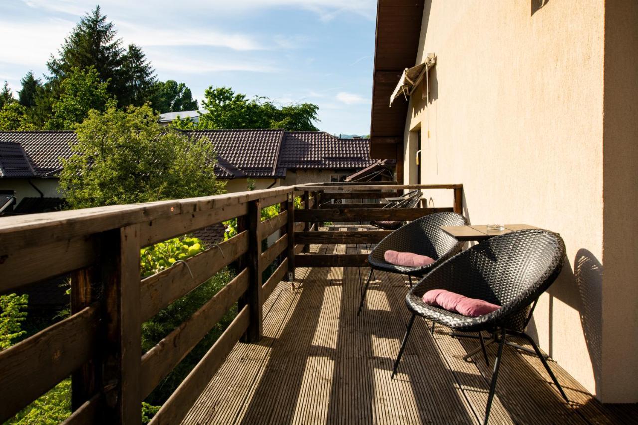 Pension Andra'S House Horezu Eksteriør billede